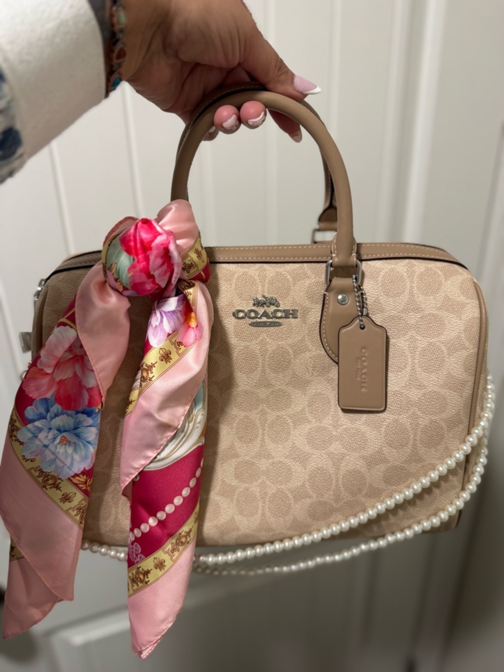 NWT Coach Large Rowan Signature Print Taupe - Picture 2 of 7